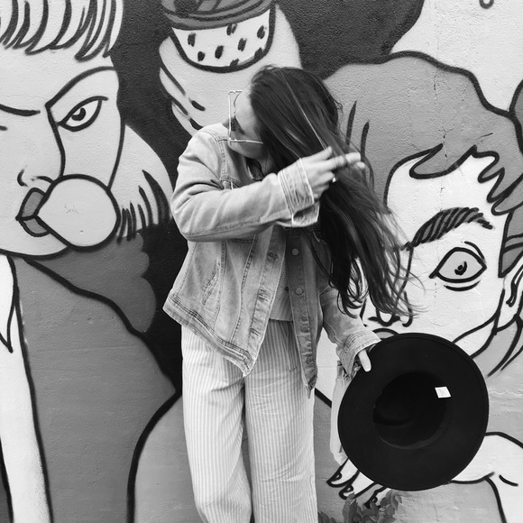 Meet your Posher, Trisha - Picture 8 of 15